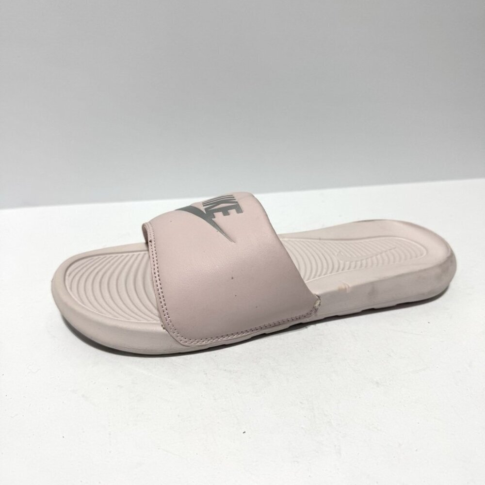 Nike Women’s Victori Slide Sandals Size 8 M